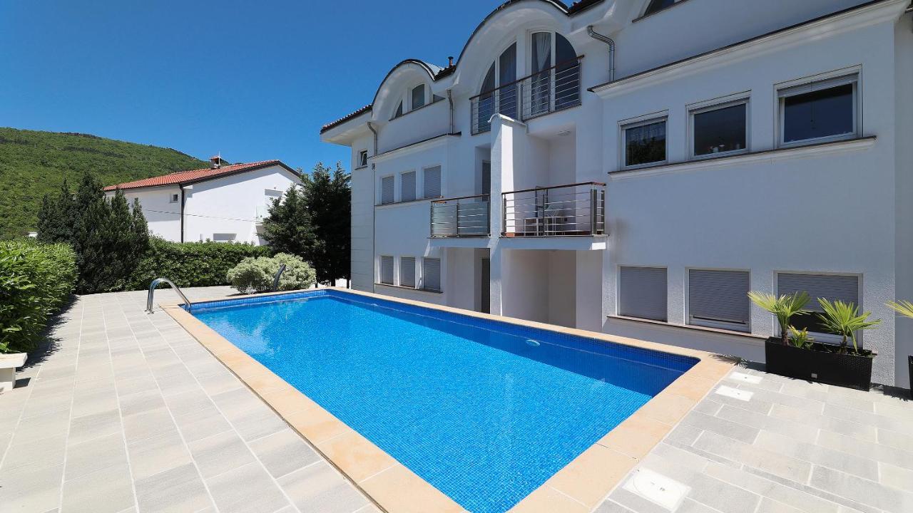 Sea View Apartment In Icici Luaran gambar